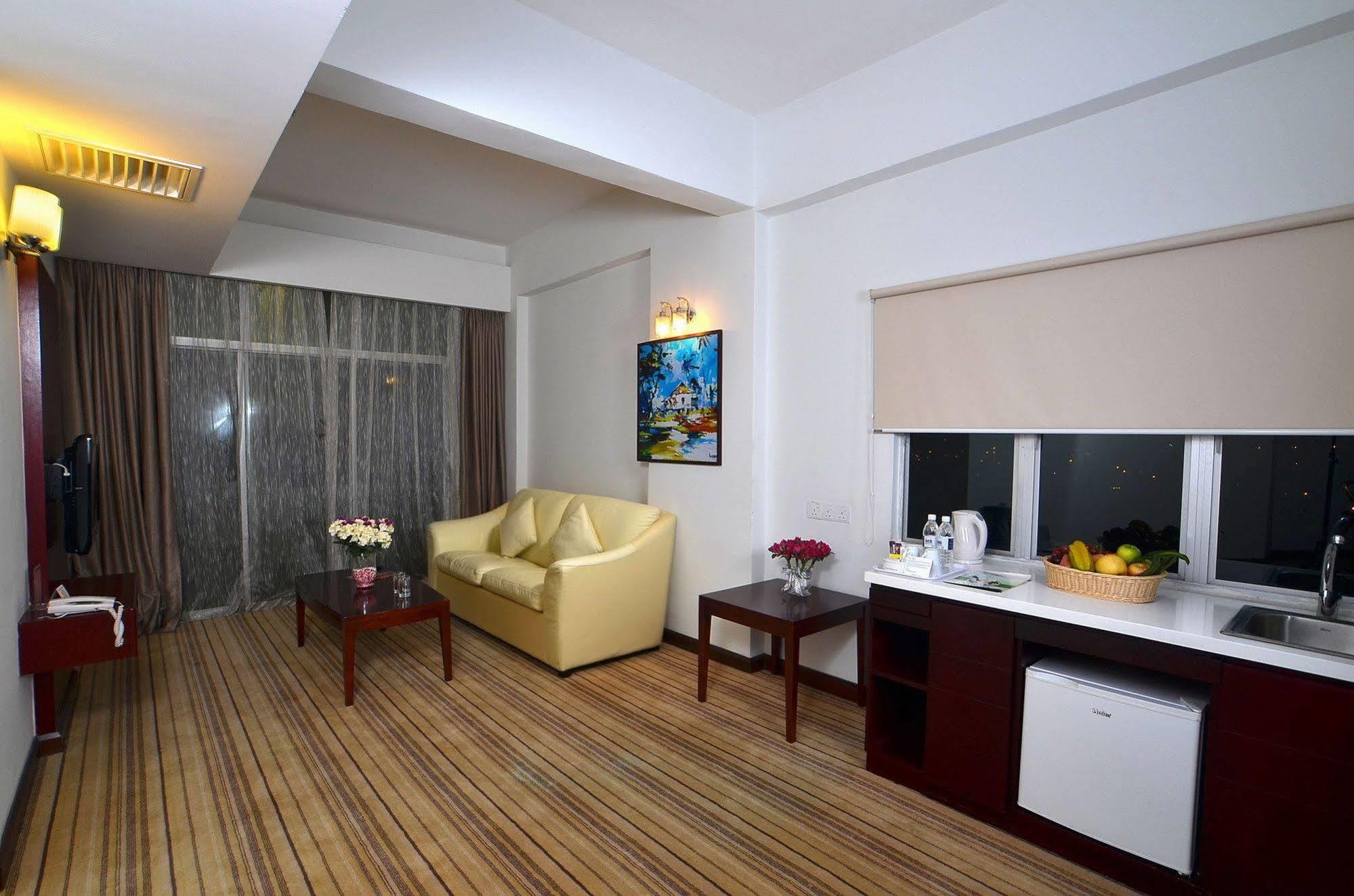 Amansari Residence Resort Johor Bahru Buitenkant foto